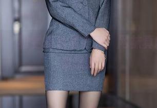 语画界 – 雅雯的私房美图，网袜真的好有意思啊
