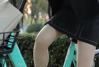 魔镜街拍：私拍里的断线，资源寸断，快来补齐！