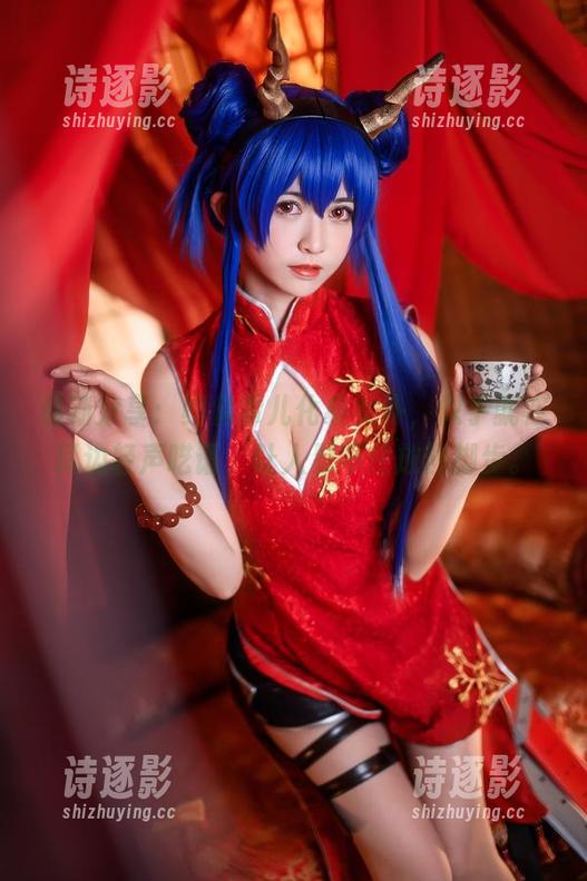 鳗鱼霏儿 最新分享:鳗鱼霏儿化身女仆,似乎就在耳边轻声呓语,让人忍不住放慢脚步。