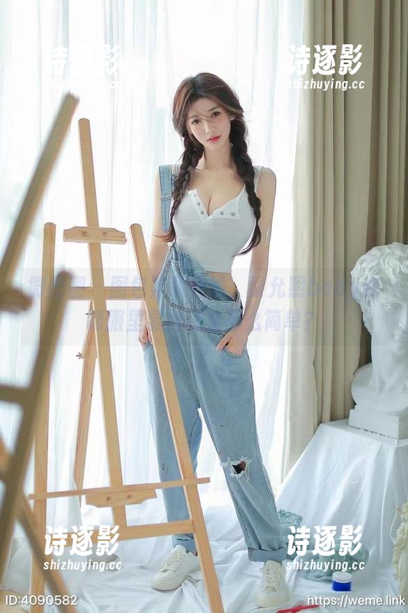 微密圈 - 图包整装待发，黎允熙baby在制服里显得怎么那么简单？
